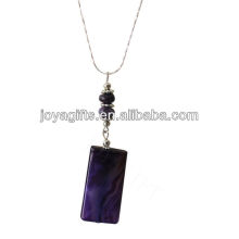 Collier pendentif en forme d&#39;agate en forme de violet naturel avec chaîne en argent